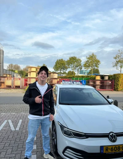 Geslaagd voor auto rijbewijs bij beste rijschool specialist Dordrecht Rijbewijs Helden